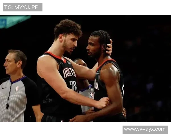 明日火箭客场挑战篮网申京与伊森能否出战仍待确认